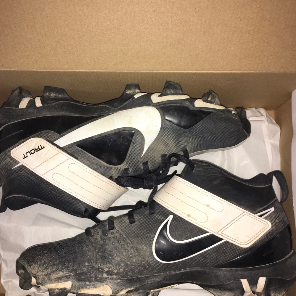 Nike Trout Men’s Baseball Cleats